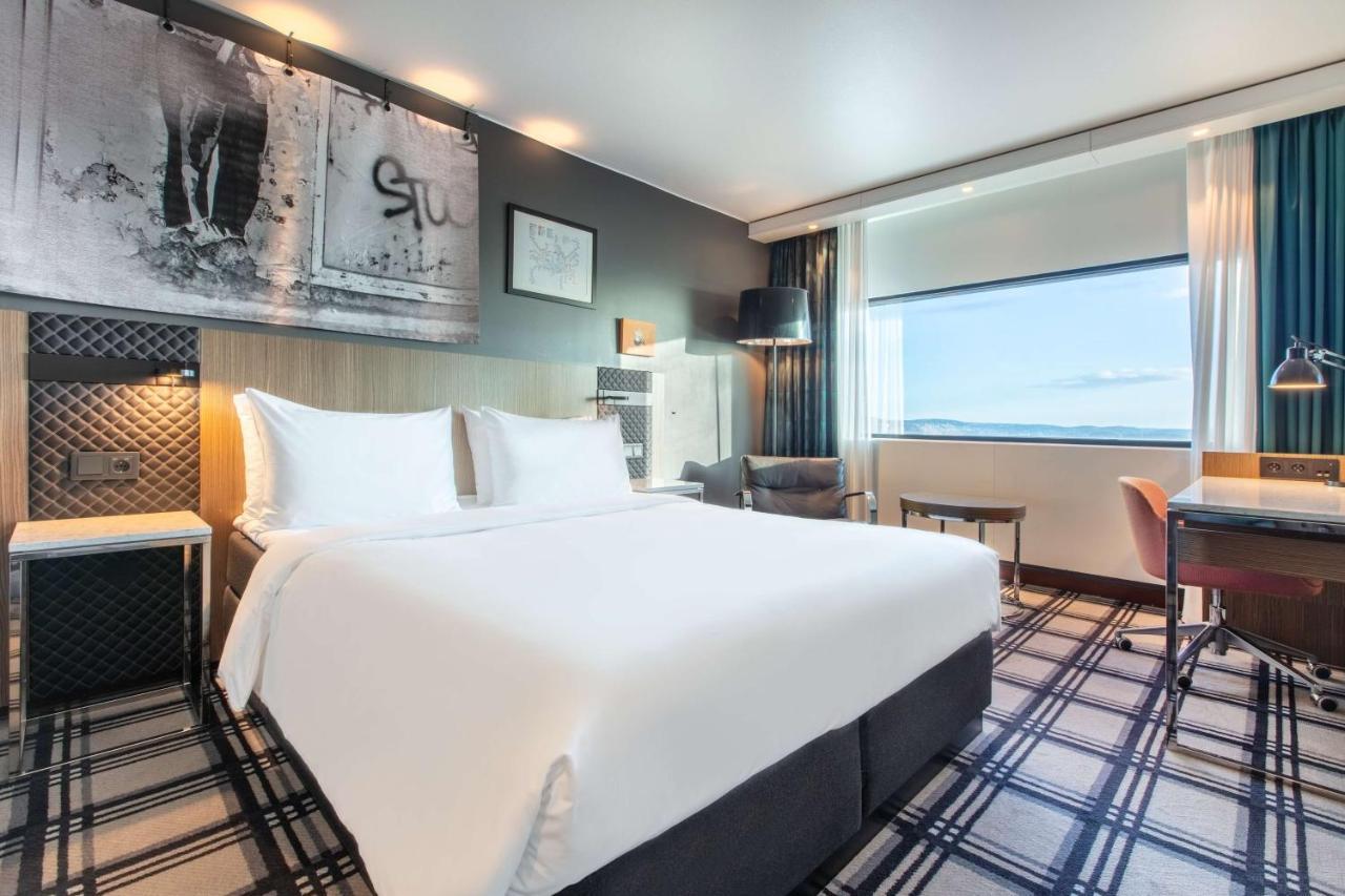 Radisson Blu Scandinavia Hotel, 4*